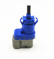 Stop Müşürü Focus 12 Courier Transit ( TWMGL3T9G854BA - 8T4T9G854AA )