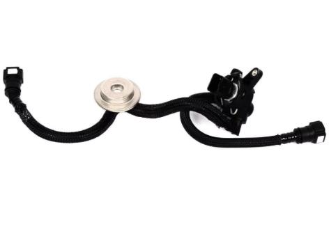 Boru Komple Pompadan Filtreye Giden  Courier  ( FM5Q9D350CA )